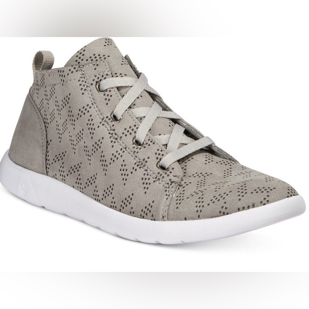 BEARPAW Gracie Lace-Up Sneakers Microsuede size 6